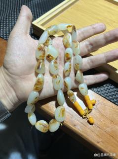 和田玉链多难配?看看历经四年配的籽料项链
